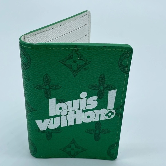 NWT LOUIS VUITTON Green Monogram "Louis Vuitton!" Pocket Organizer M80798 - Picture 3 of 7